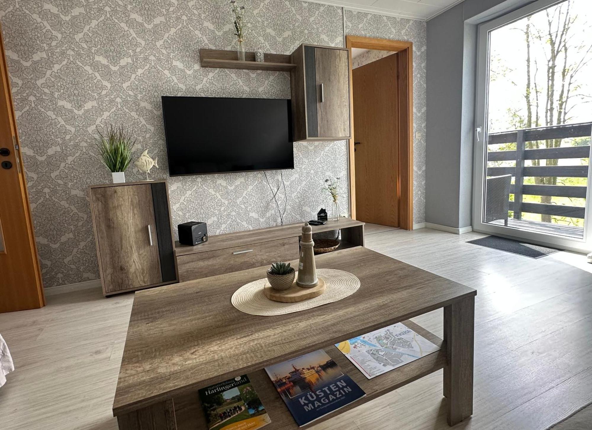 Rosenhaus Esens - Wohnung Backbord Ngoại thất bức ảnh